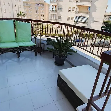 Super Comfortable Beach & Swimming Pool Appartamento Cunit